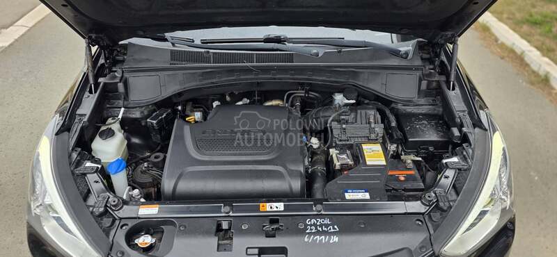 Hyundai Santa Fe 2.0 CRDI 4WD 7 put