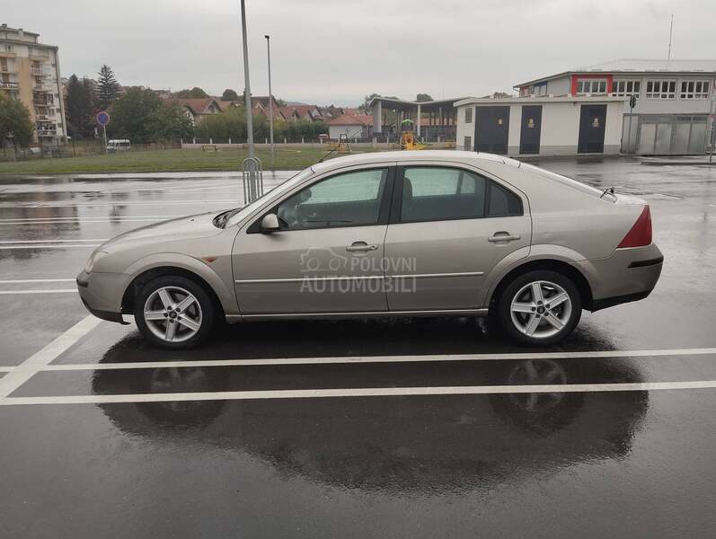 Ford Mondeo 