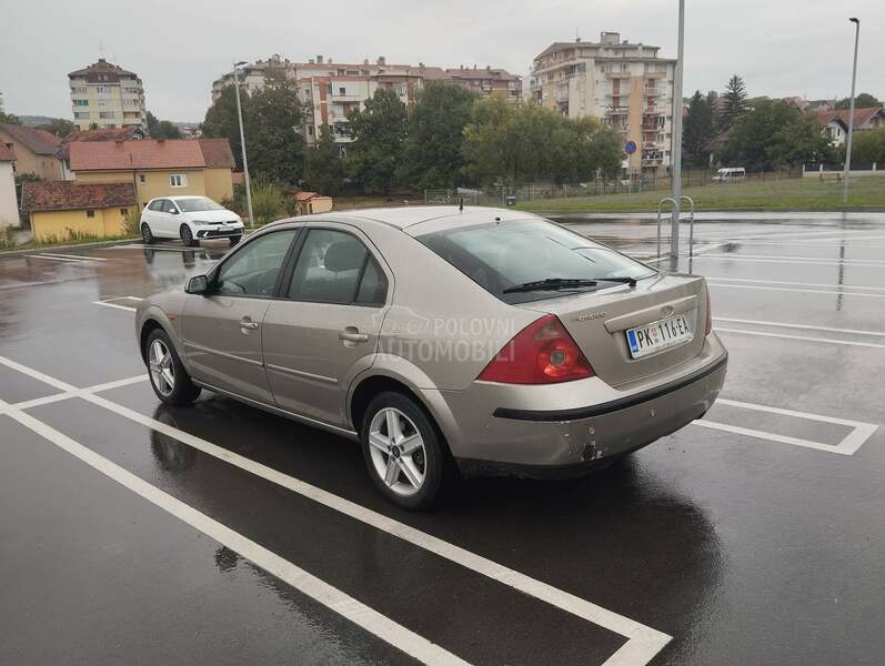 Ford Mondeo 