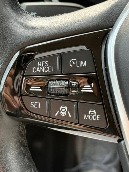 BMW 520 hybrid/ laser