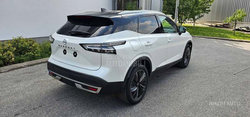 Nissan Qashqai TEKNA BOSE A.KCIJA