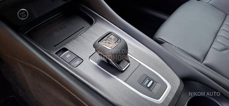 Nissan Qashqai TEKNA BOSE A.KCIJA