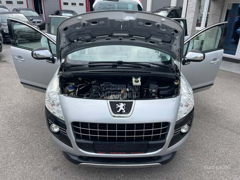 Peugeot 3008 P A N O. A U T