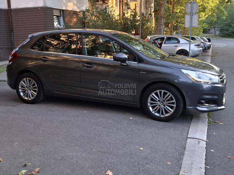 Citroen C4 1.6e HDI EXCLUSIVE