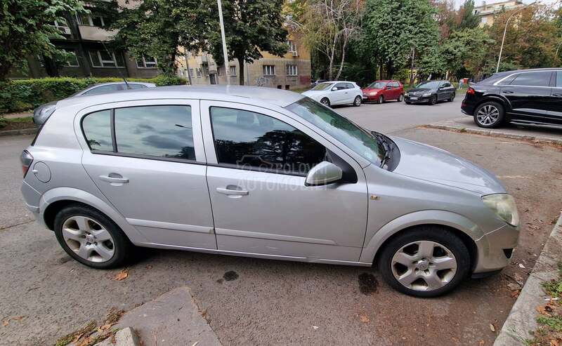 Opel Astra H Astra H 1.3 CDTI