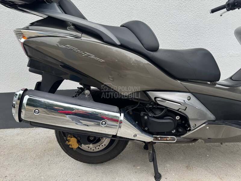 Honda FJS 600 Silver Wing