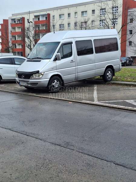 Mercedes Benz Sprinter 