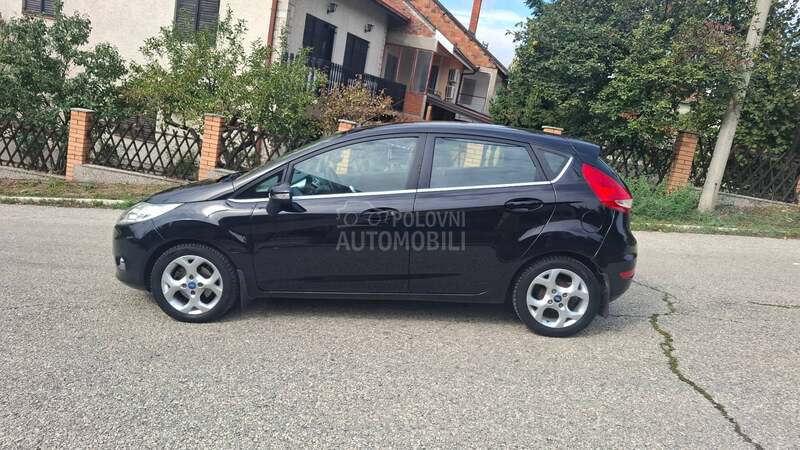 Ford Fiesta 1.6 TDCI  TITANIUM