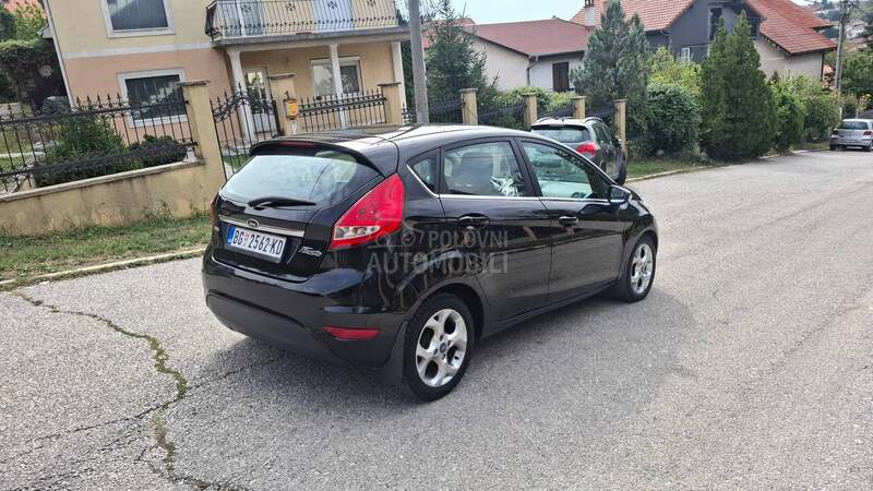 Ford Fiesta 1.6 TDCI  TITANIUM