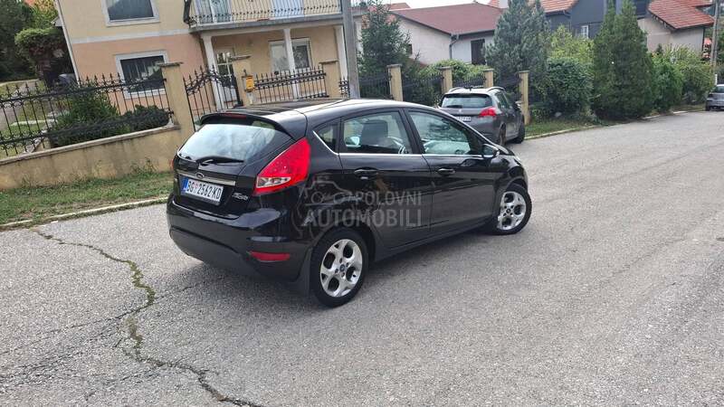 Ford Fiesta 1.6 TDCI  TITANIUM