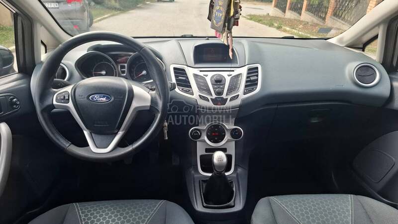 Ford Fiesta 1.6 TDCI  TITANIUM
