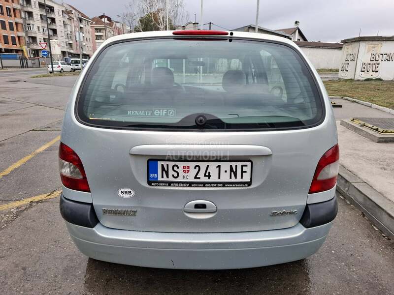 Renault Scenic 1.4i