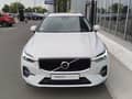 Volvo XC60 B4 MOM PRO AT8 AWD