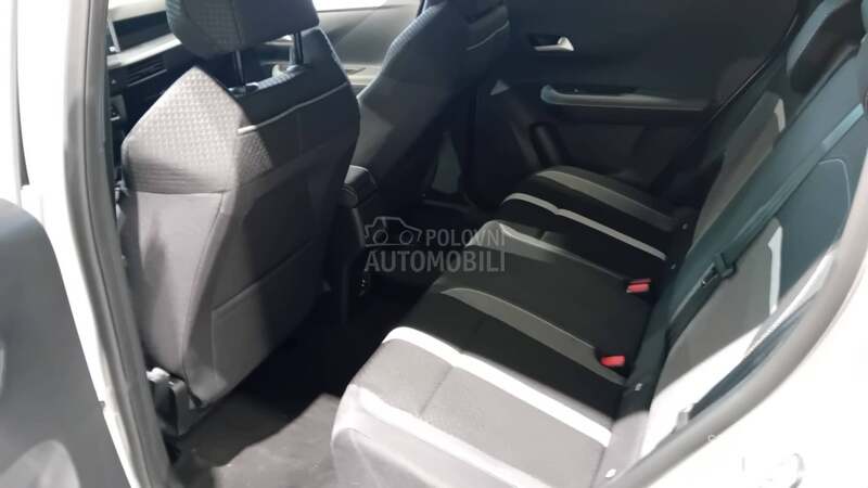 Opel Frontera GS 1.2 DCT HYBRID