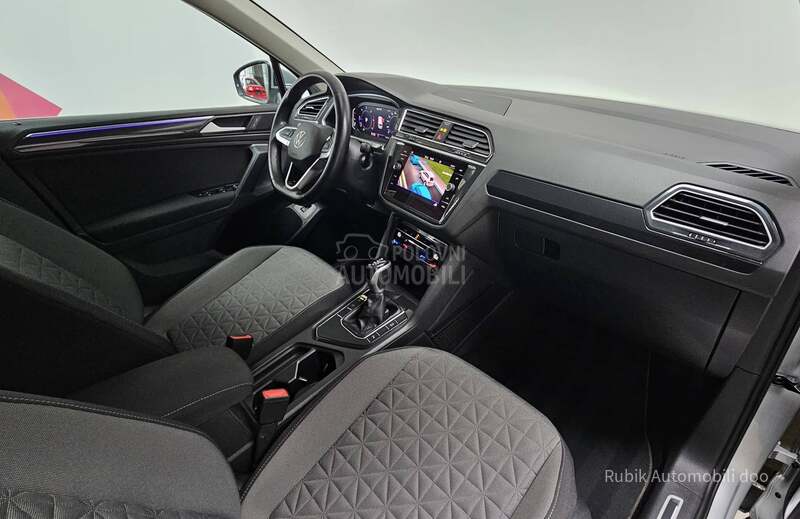 Volkswagen Tiguan 2.0 tdi DSG