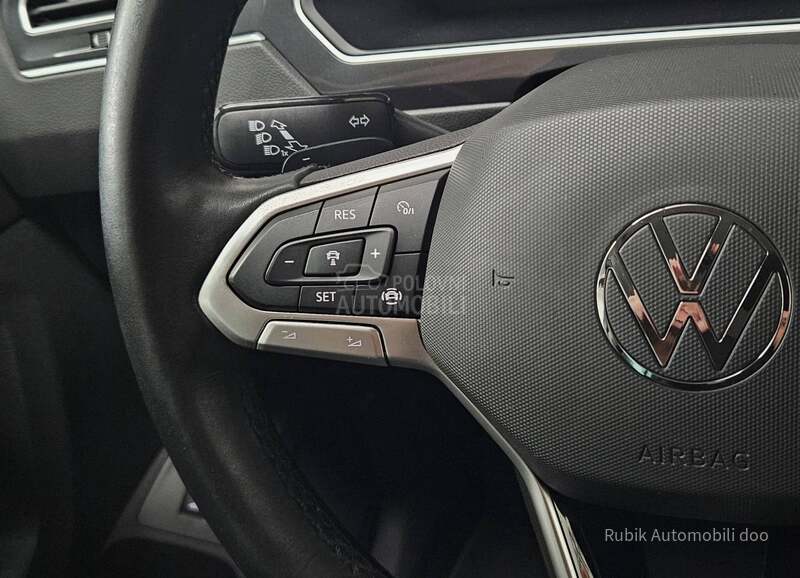 Volkswagen Tiguan 2.0 tdi DSG