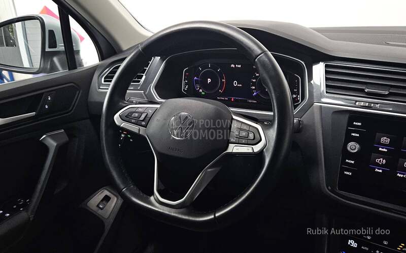 Volkswagen Tiguan 2.0 tdi DSG