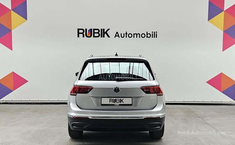 Volkswagen Tiguan 2.0 tdi DSG
