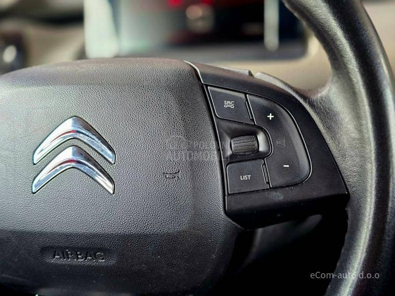 Citroen C4 Cactus 1.5 HDI SHINE
