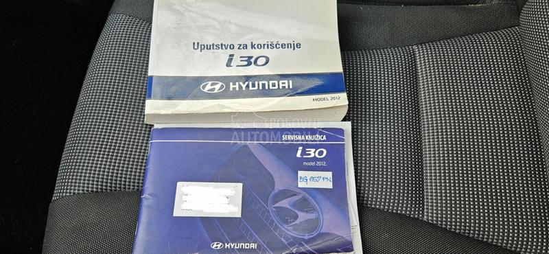 Hyundai i30 1.4 GL Hyundai i30 1.4 GL