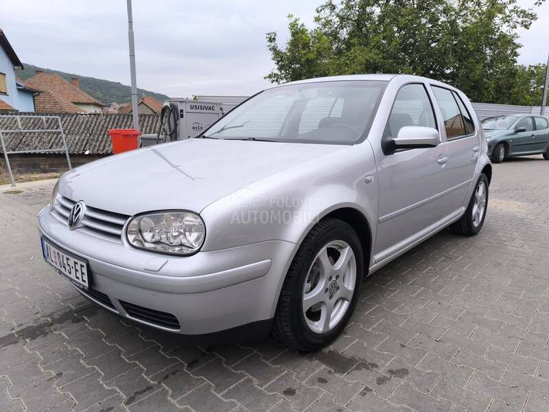 Volkswagen Golf 4 REZERVISAN