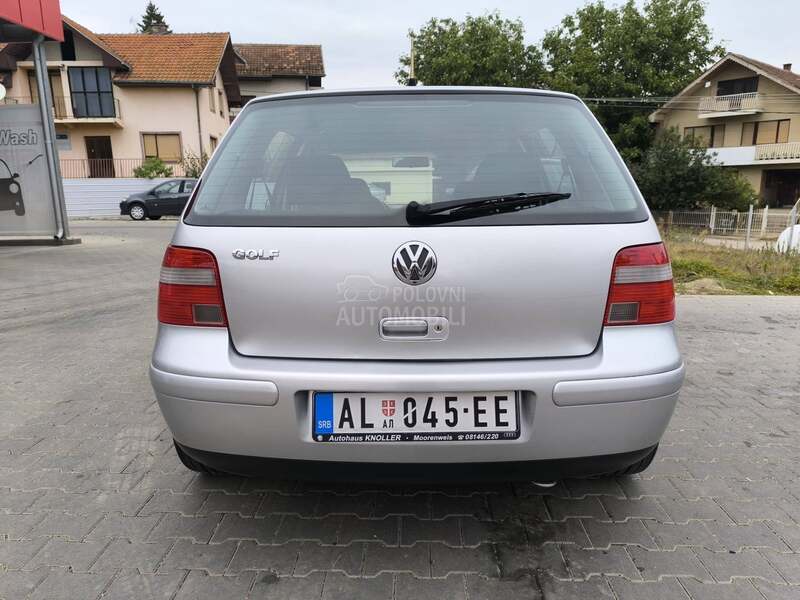 Volkswagen Golf 4 REZERVISAN