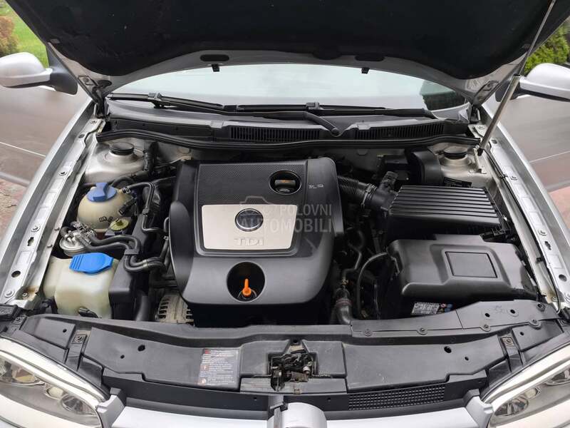 Volkswagen Golf 4 REZERVISAN
