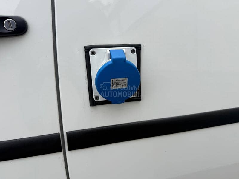 Volkswagen Caddy Maxi 2.0 Tdi/HLADNJACA