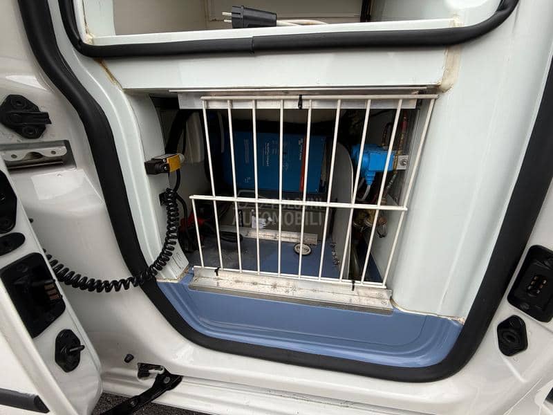 Volkswagen Caddy Maxi 2.0 Tdi/HLADNJACA