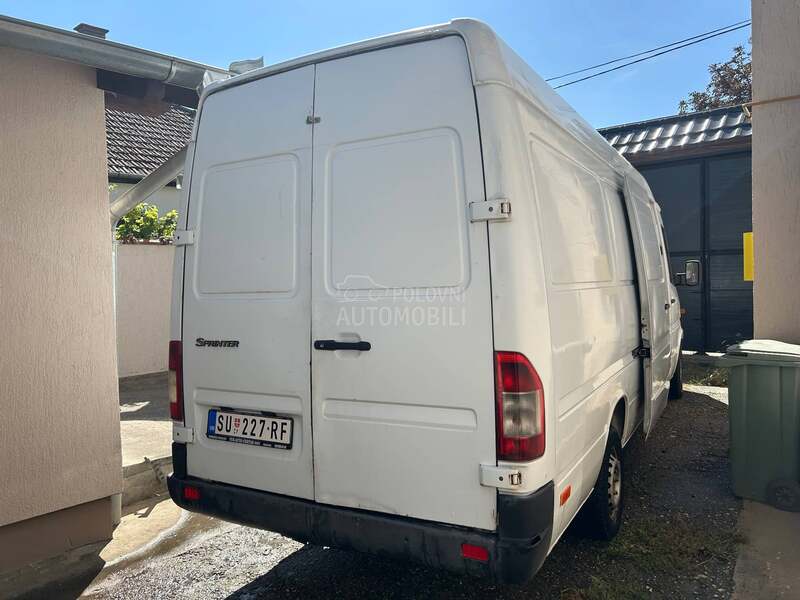 Mercedes Benz Sprinter 2.2