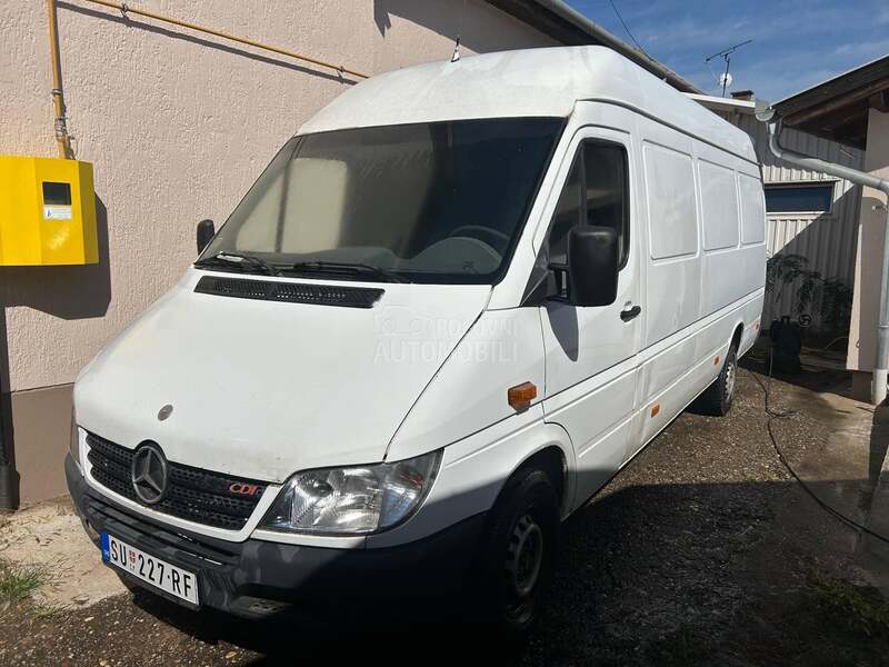 Mercedes Benz Sprinter 2.2
