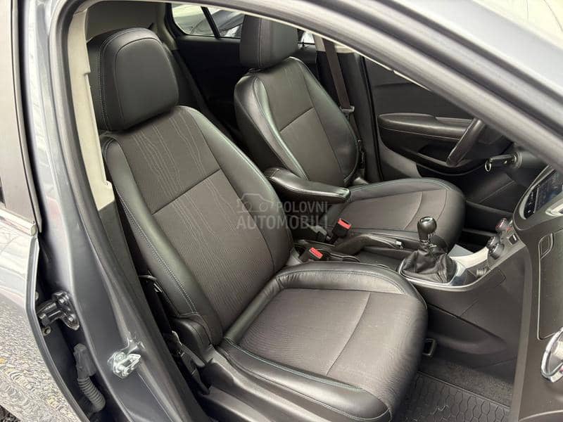 Chevrolet Trax 1.4 Turbo AWD Pano