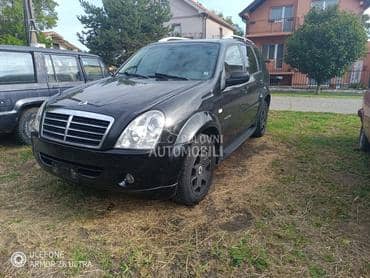 SsangYong Rexton 2009. god. -  kompletan auto u delovima