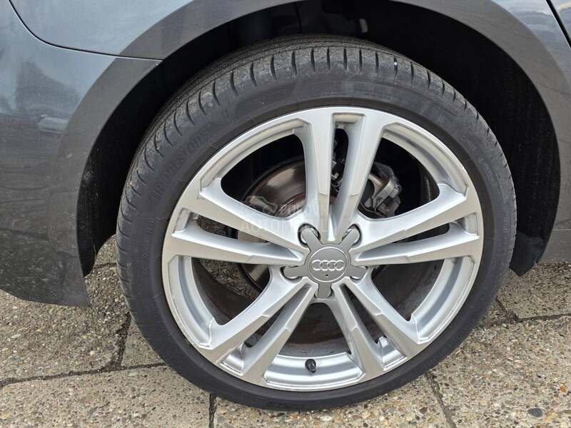 Audi A3 1.4CNG S LINE/AUT