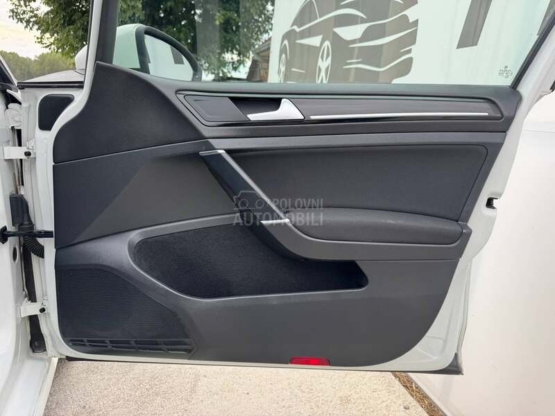 Volkswagen Golf 7 HIGHLINE