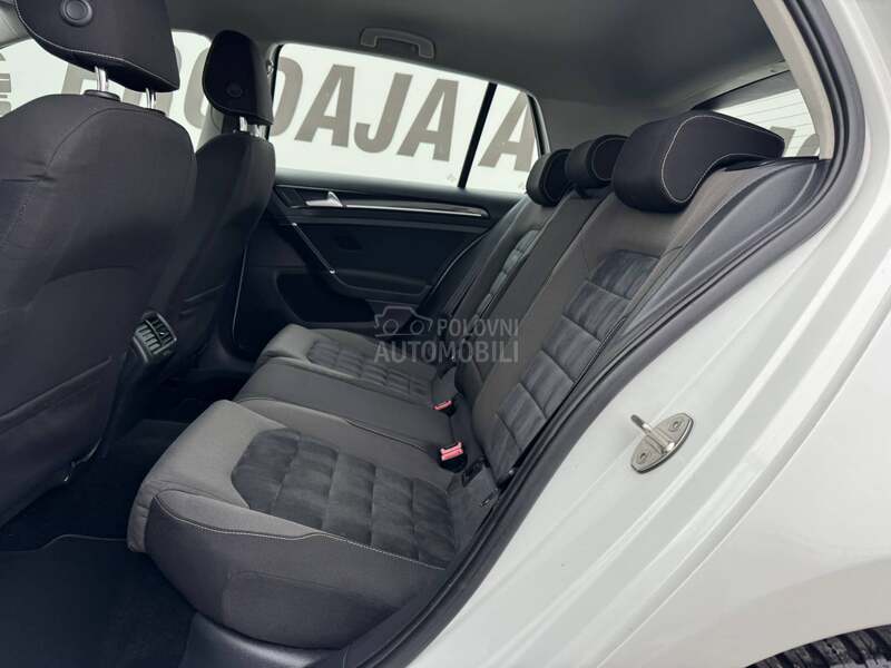 Volkswagen Golf 7 HIGHLINE