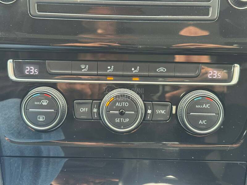 Volkswagen Golf 7 HIGHLINE