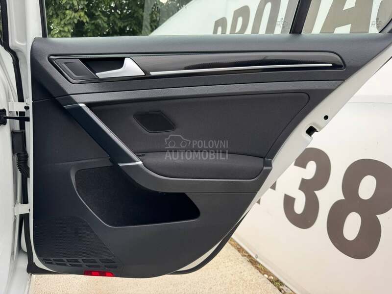 Volkswagen Golf 7 HIGHLINE