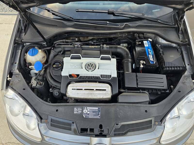 Volkswagen Golf 5 1.4 TSI