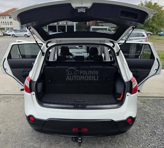 Nissan Qashqai + 2 1.5 DCI N.A.V.I