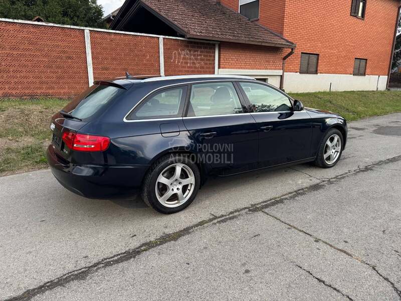 Audi A4 Aut0matik,Prva Farba