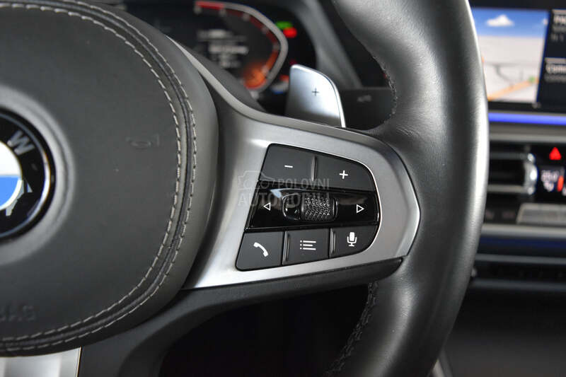 BMW X6 30d xDrive M paket