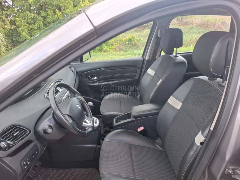 Renault Grand Scenic 1.2