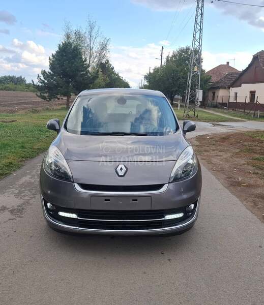 Renault Grand Scenic 1.2