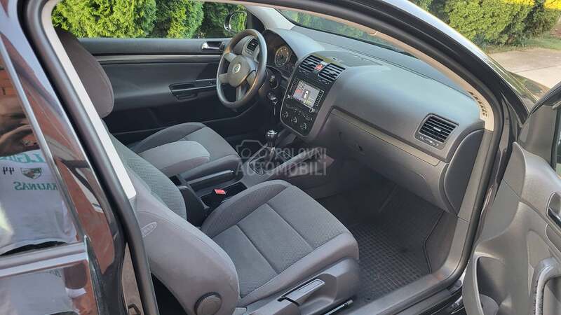 Volkswagen Golf 5 