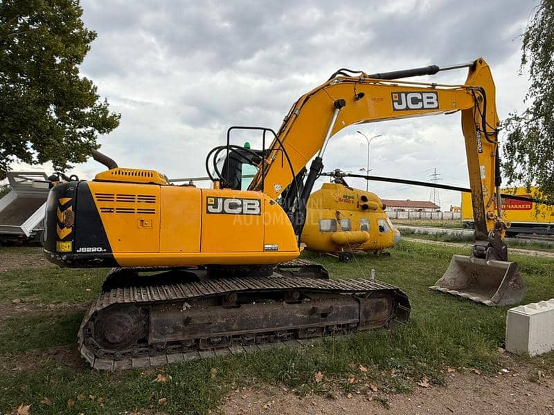 JCB JS 220 LC