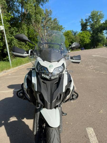 Benelli TRK 502