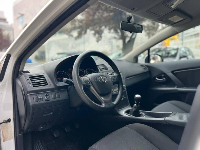 Toyota Avensis 1.6 ENERGY