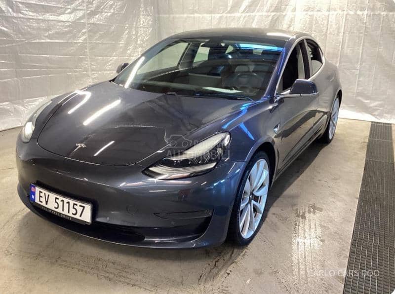 Tesla Model 3 Performance Rata 320