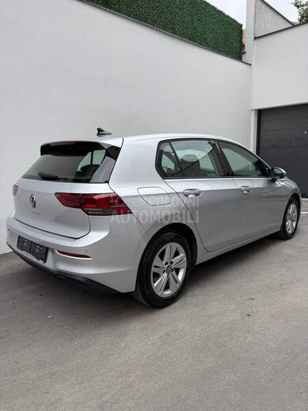 Volkswagen Golf 8 2.0 TDI  DSG,IQ,VIRT